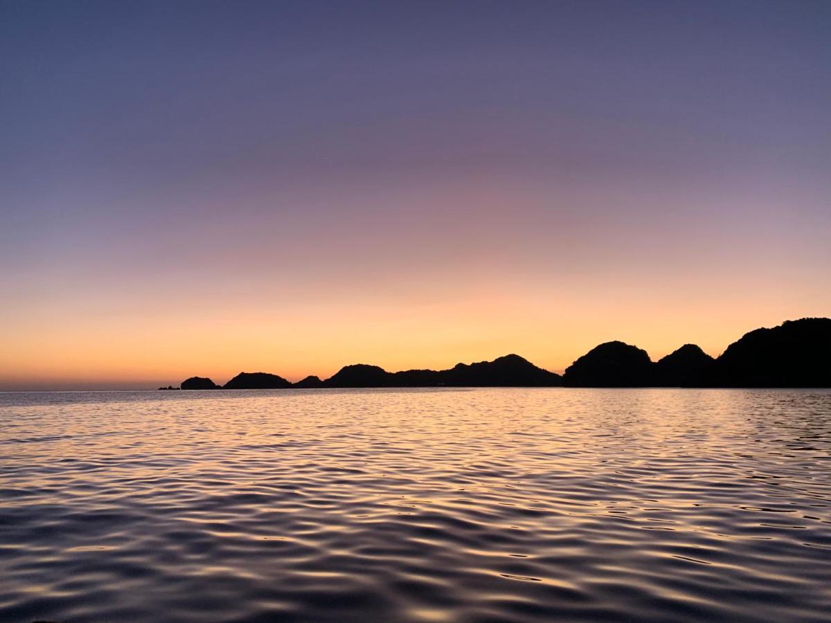 Ocean Beach Resort Cat Ba Island Exterior foto