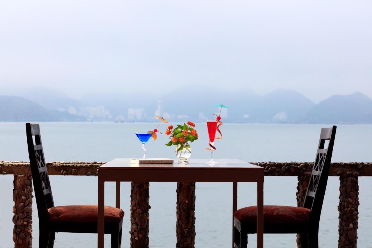 Ocean Beach Resort Cat Ba Island Exterior foto